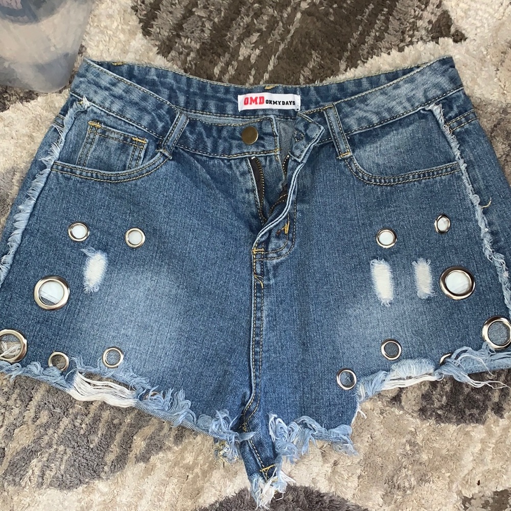 LF Stores Jean denim shorts with rings